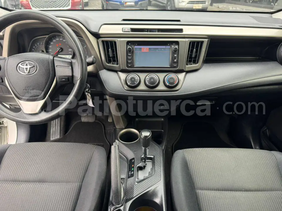 Foto 10 de Toyota NEW RAV 4