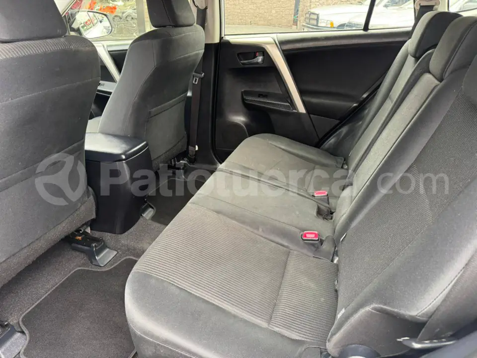 Foto 11 de Toyota NEW RAV 4