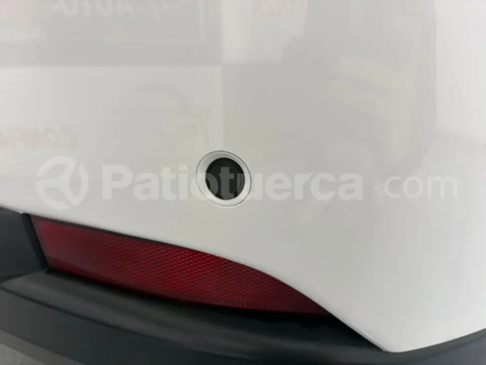 Foto 8 de Renault LOGAN CROSS INTENS