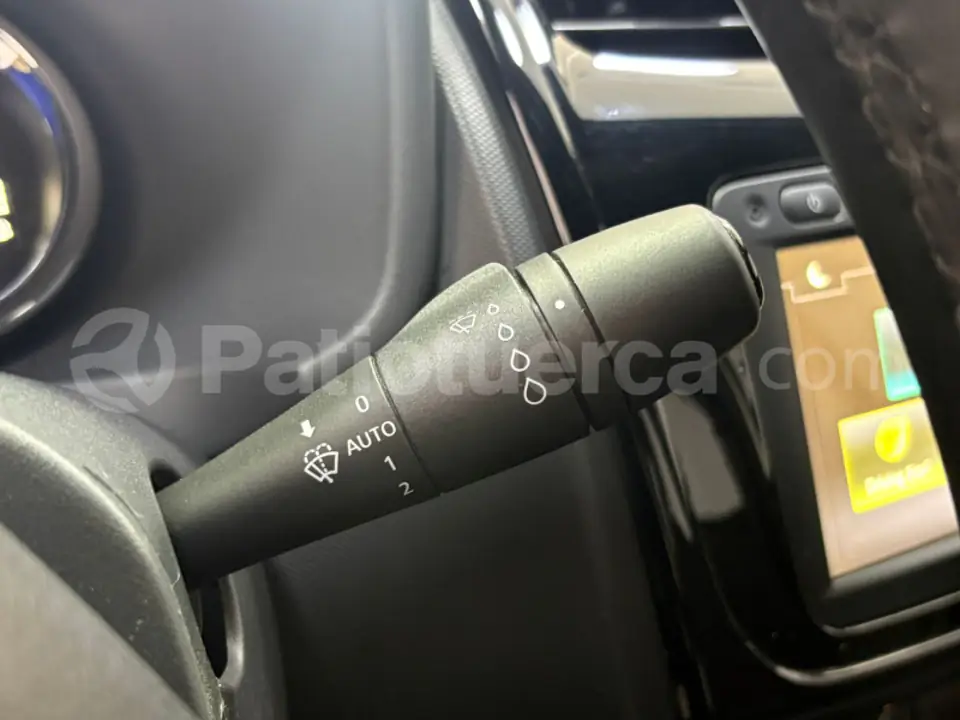 Foto 21 de Renault LOGAN CROSS INTENS