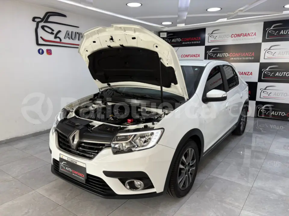 Foto 29 de Renault LOGAN CROSS INTENS