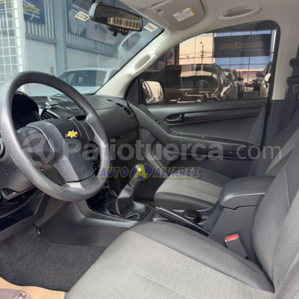 Foto 6 de Chevrolet D-MAX CRDI HI RIDE