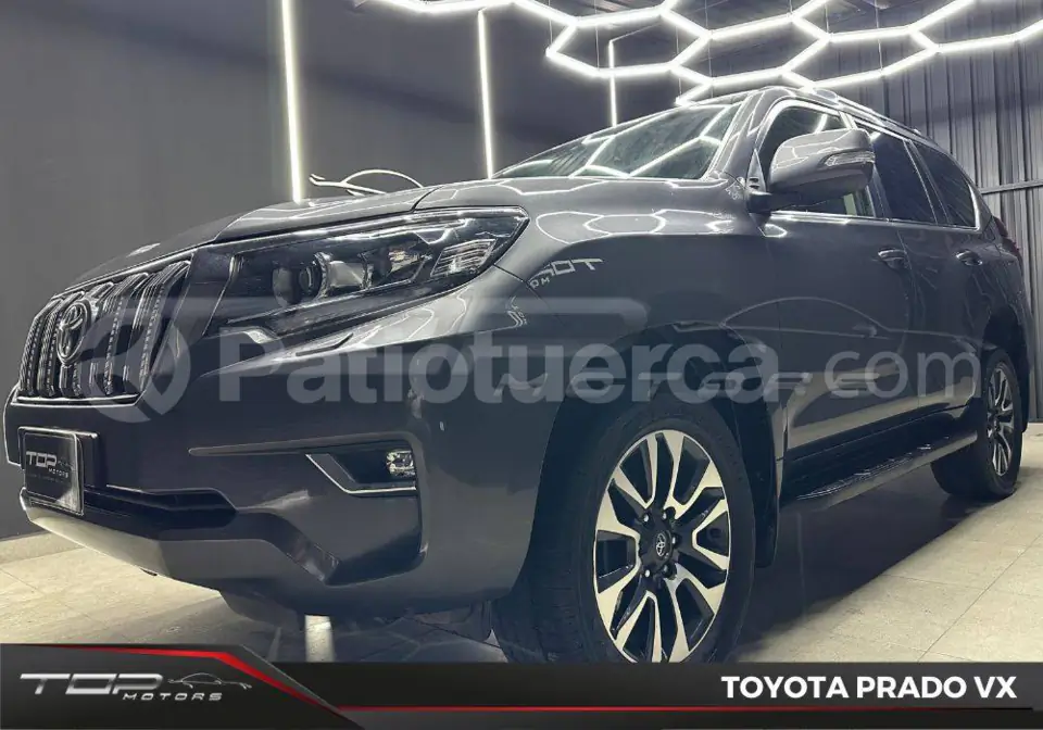 Foto 7 de Toyota Land Cruiser Prado VX