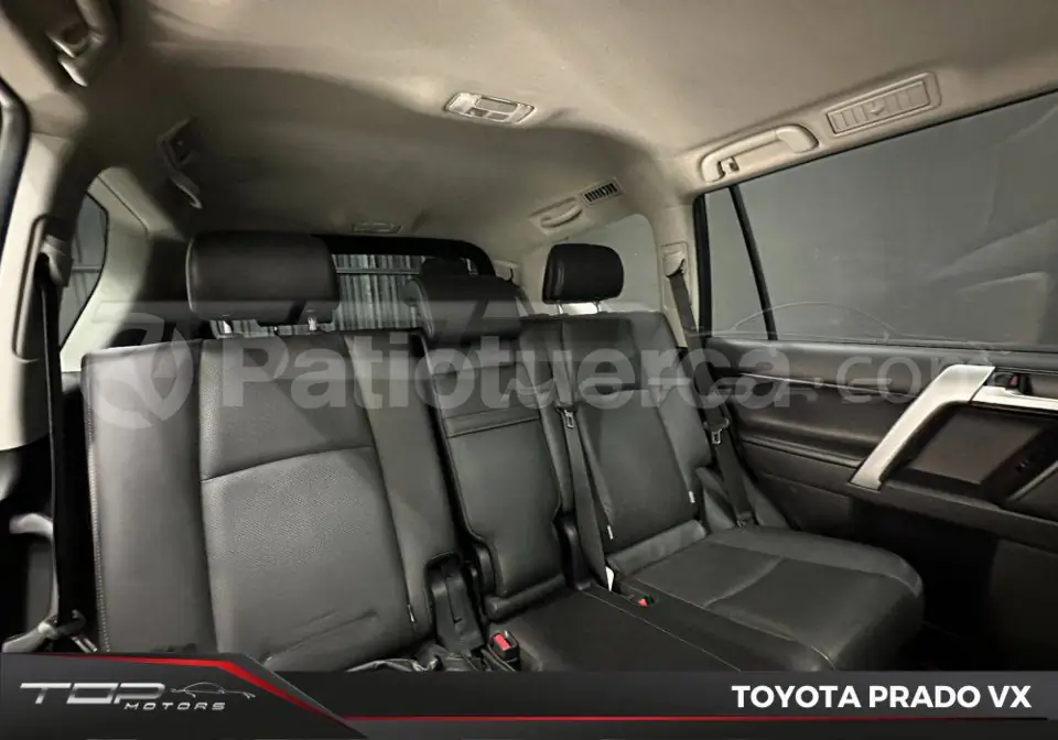 Foto 8 de Toyota Land Cruiser Prado VX
