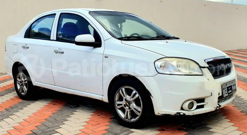 Foto 1 de Chevrolet Aveo Emotion