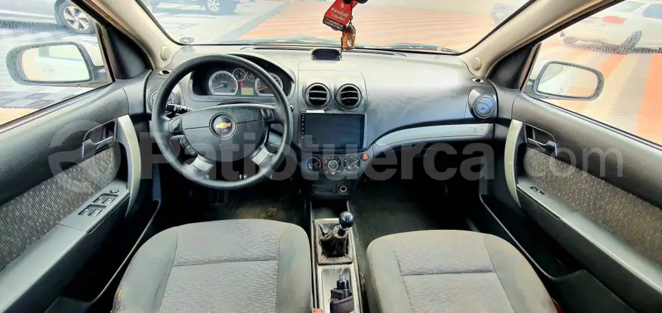 Foto 2 de Chevrolet Aveo Emotion
