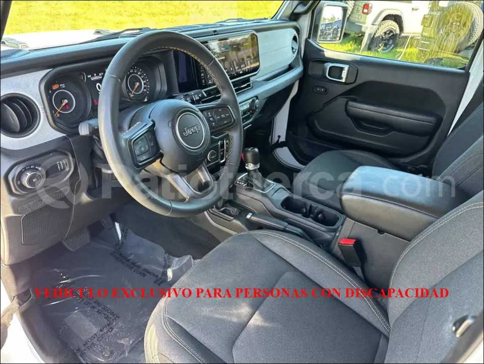 Foto 21 de Jeep Wrangler Unlimited Sport