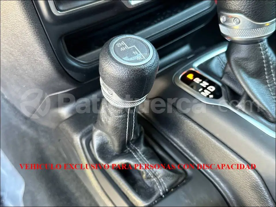 Foto 25 de Jeep Wrangler Unlimited Sport