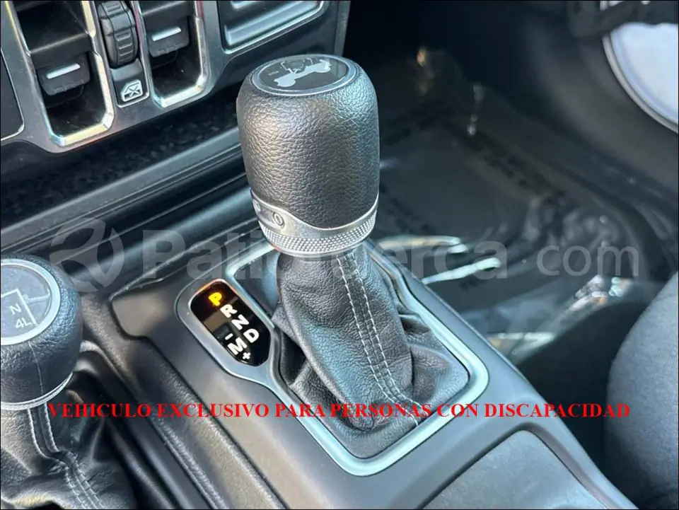 Foto 26 de Jeep Wrangler Unlimited Sport