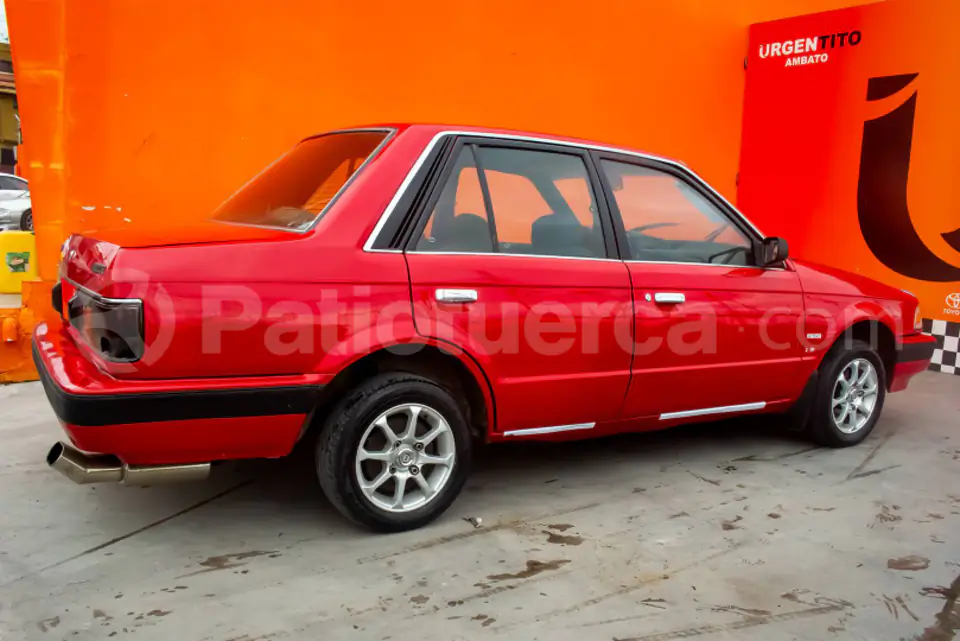 Foto 6 de Mazda 323