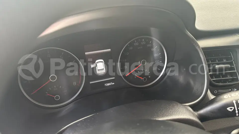 Foto 11 de Kia Stonic LX