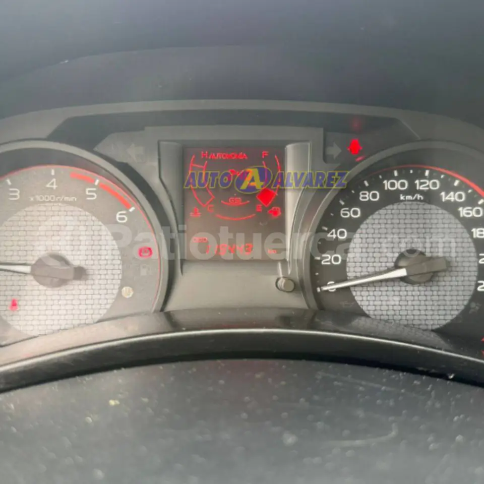 Foto 9 de Chevrolet D-MAX CRDI 2.5 CD 4X2 TM DIESEL