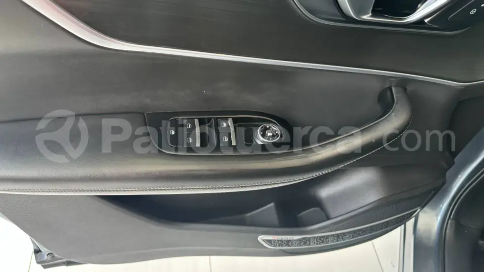 Foto 10 de Chery TIGGO 8