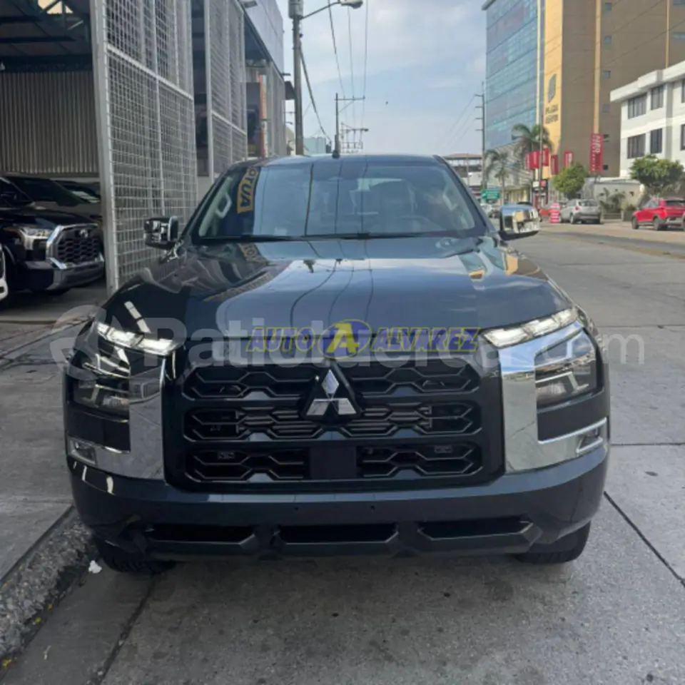 Foto 6 de Mitsubishi Triton GLX