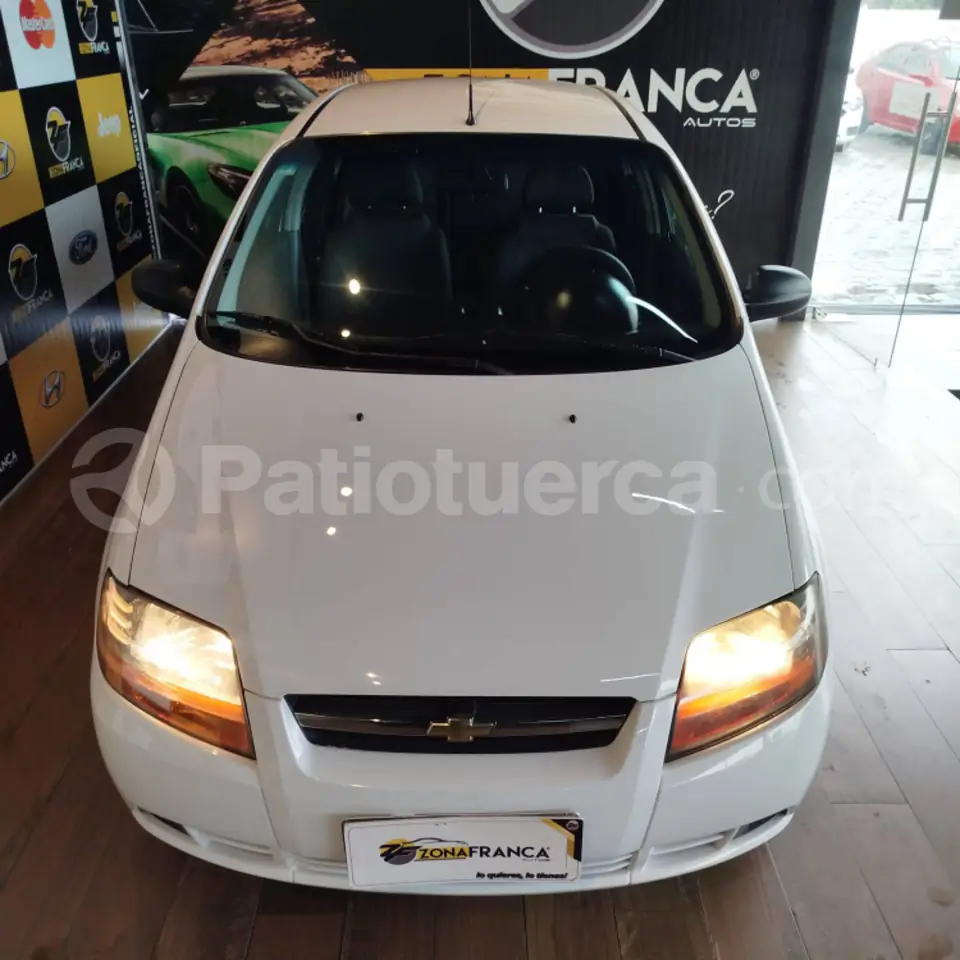 Foto 3 de Chevrolet Aveo Family