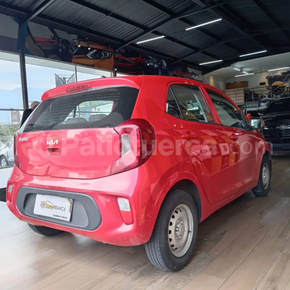 Foto 9 de Kia PICANTO LX