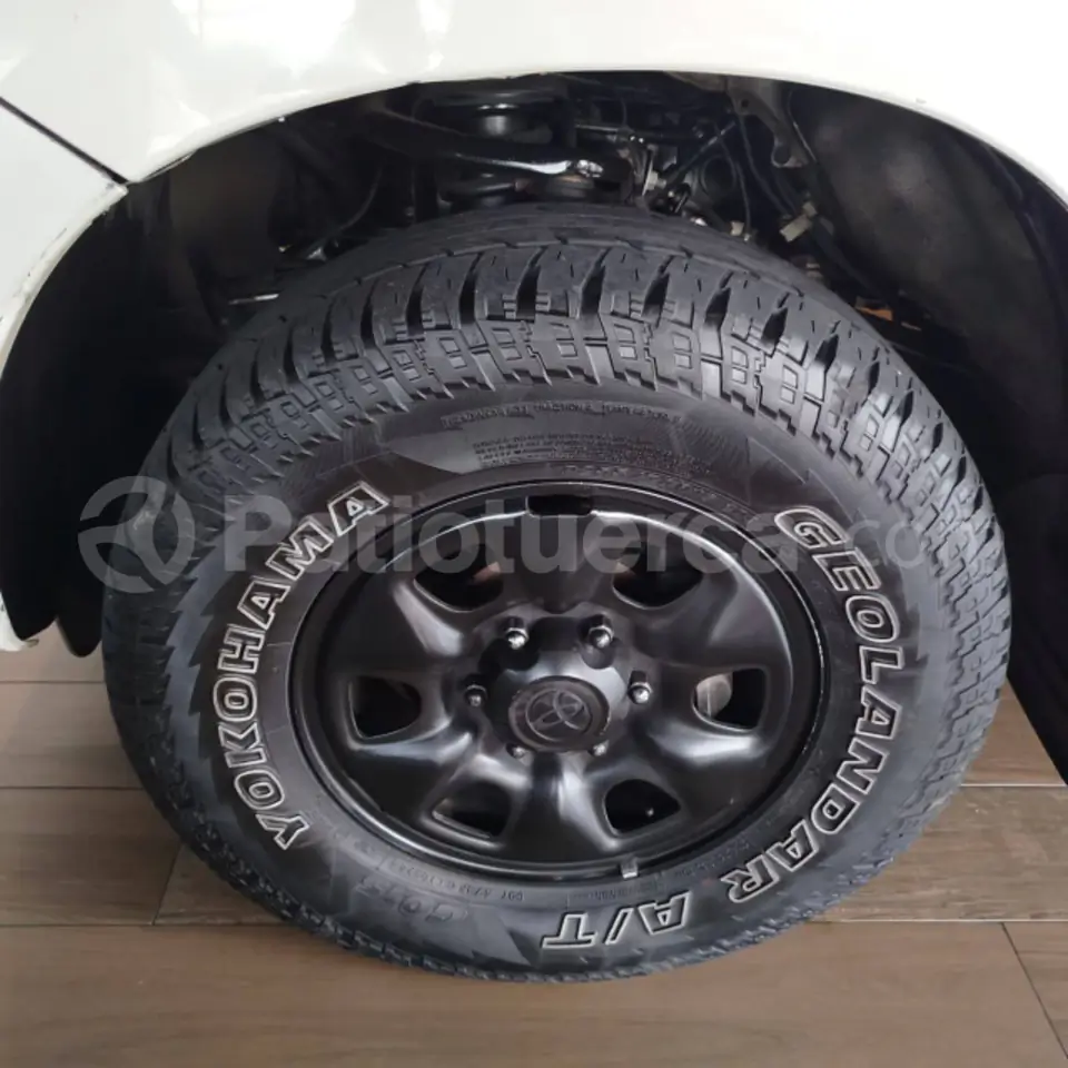 Foto 10 de Toyota Hilux CD 4x2 Diesel