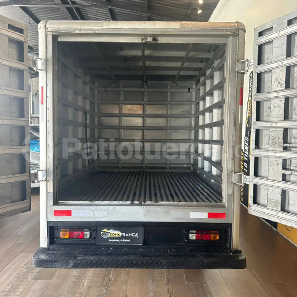 Foto 8 de Mazda BT-50 CS 2.2