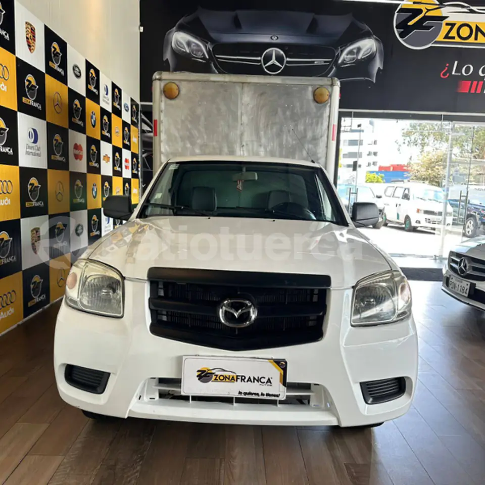 Foto 2 de Mazda BT-50 CS 2.2