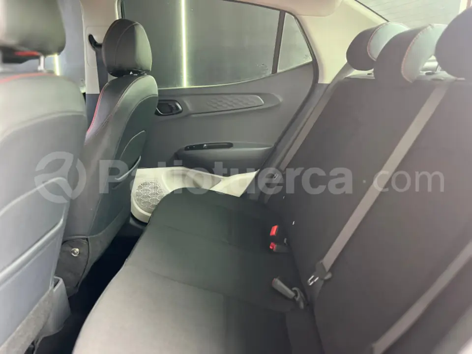 Foto 8 de Hyundai GRAN I10