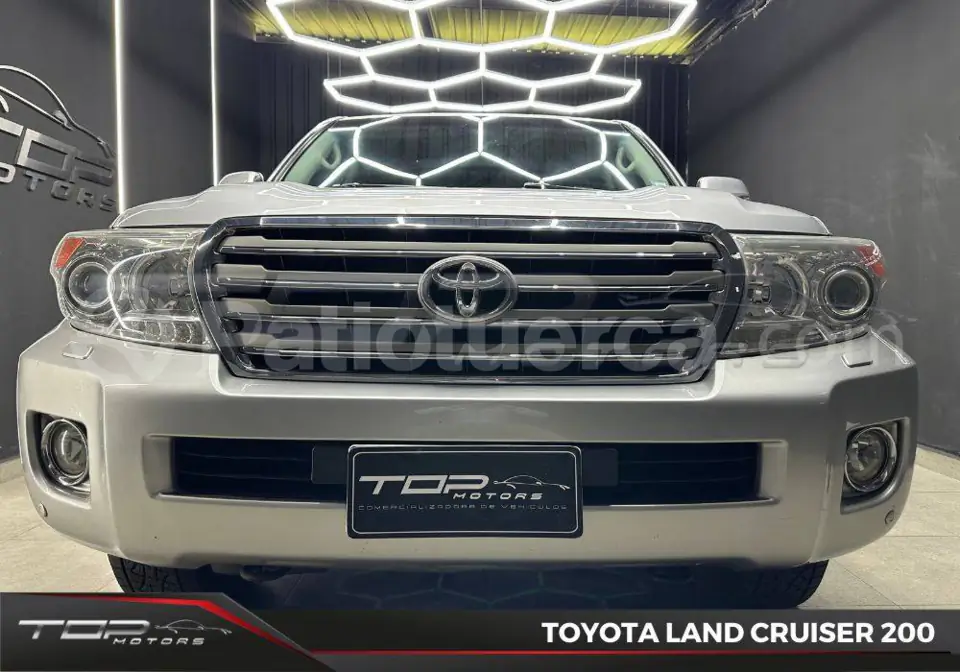 Foto 13 de Toyota Land crusier L200