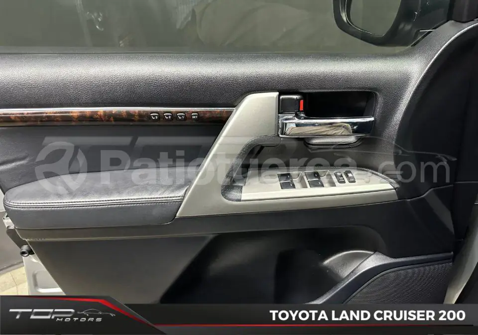 Foto 21 de Toyota Land crusier L200