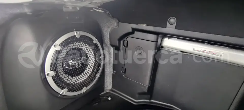 Foto 9 de Mitsubishi Lancer Evolution X