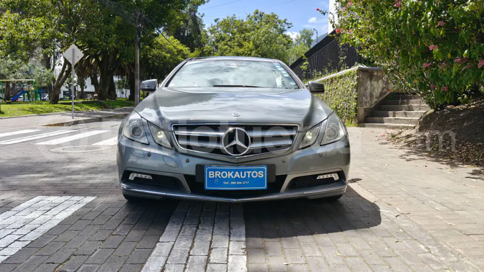 Foto 2 de Mercedes Benz E350 COUPÈ