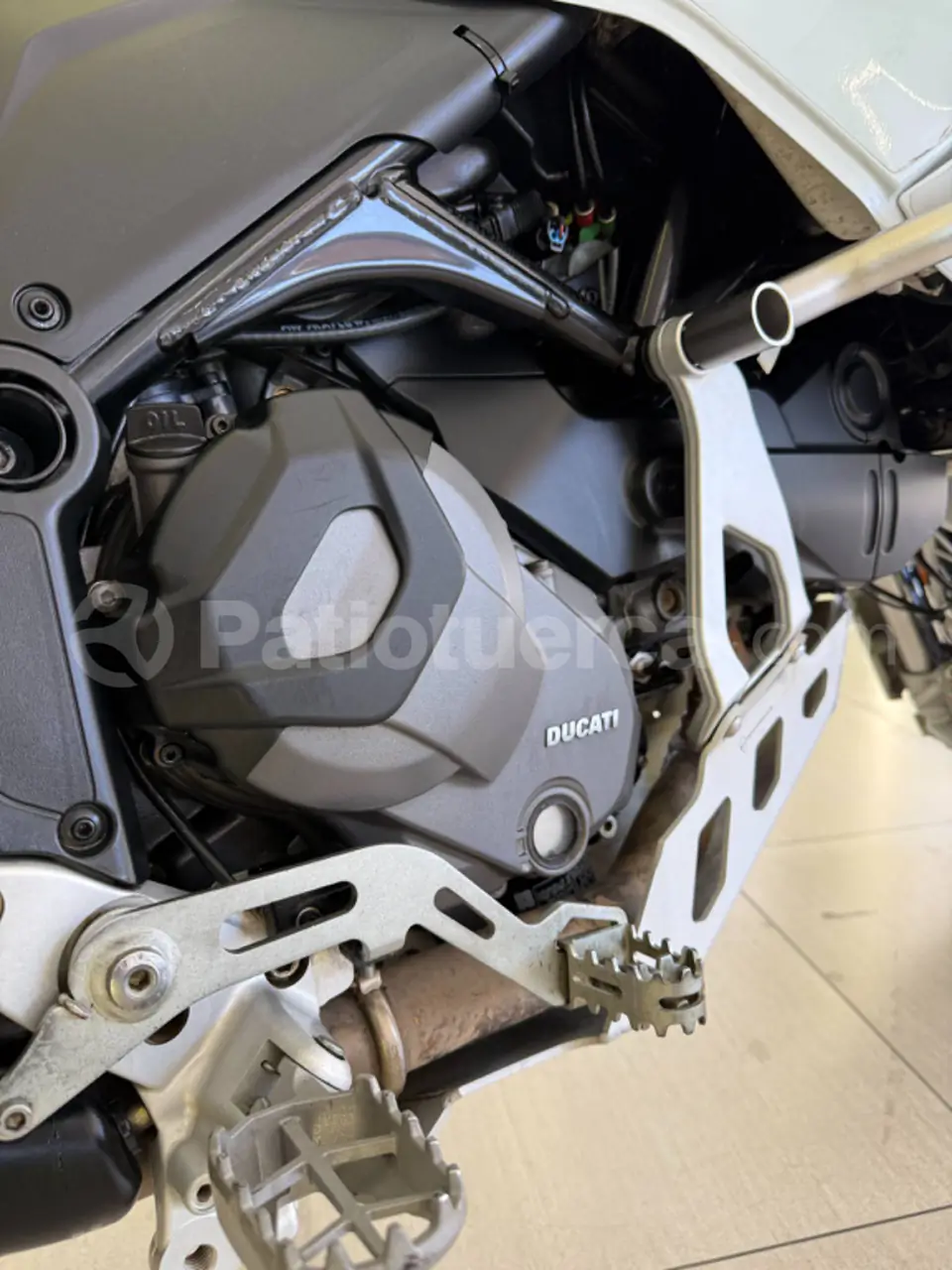 Foto 3 de Ducati DesertX