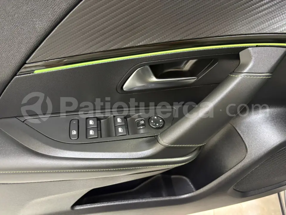 Foto 14 de Peugeot 2008 FIN T