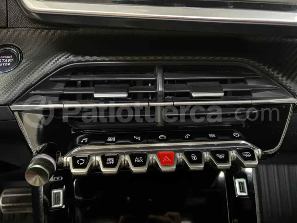 Foto 28 de Peugeot 2008 FIN T