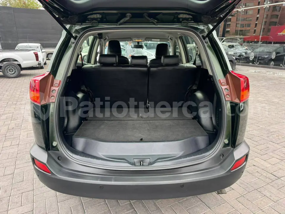 Foto 6 de Toyota NEW RAV 4