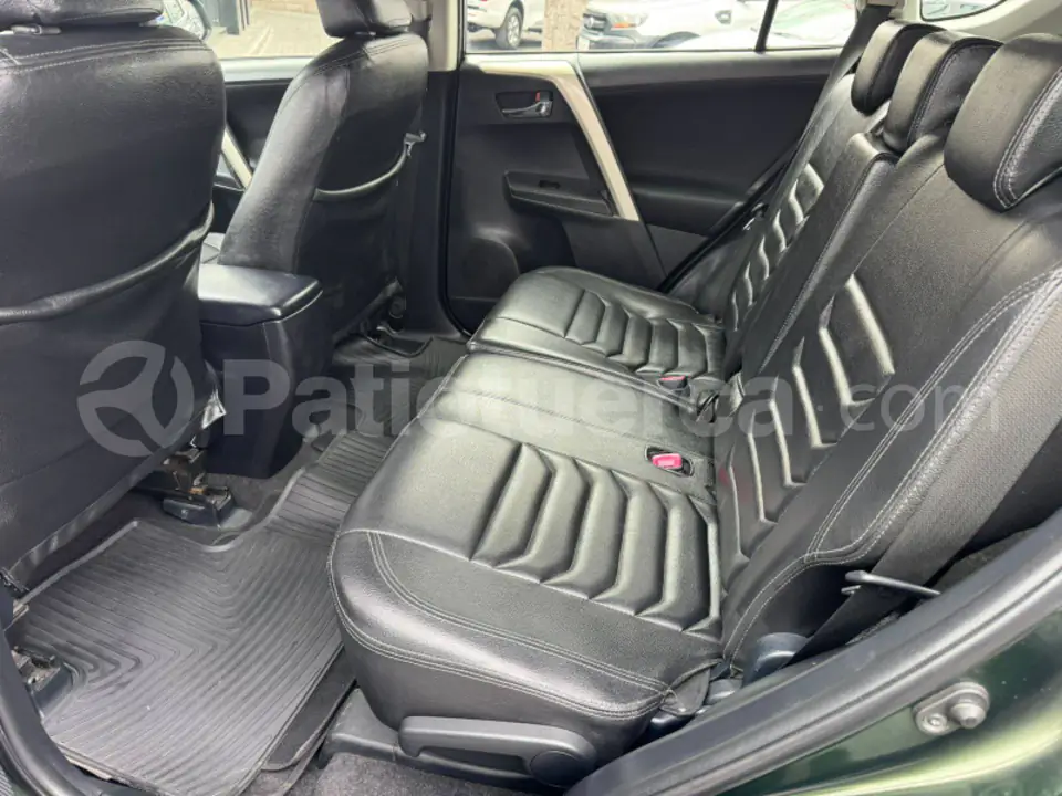 Foto 10 de Toyota NEW RAV 4