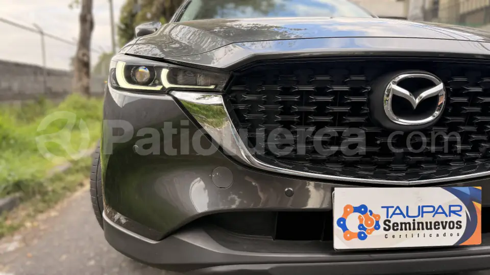 Foto 10 de Mazda CX- 5 CORE