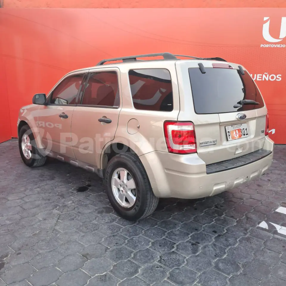 Foto 6 de Ford ESCAPE XLS