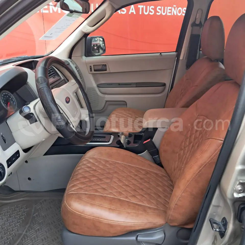 Foto 10 de Ford ESCAPE XLS