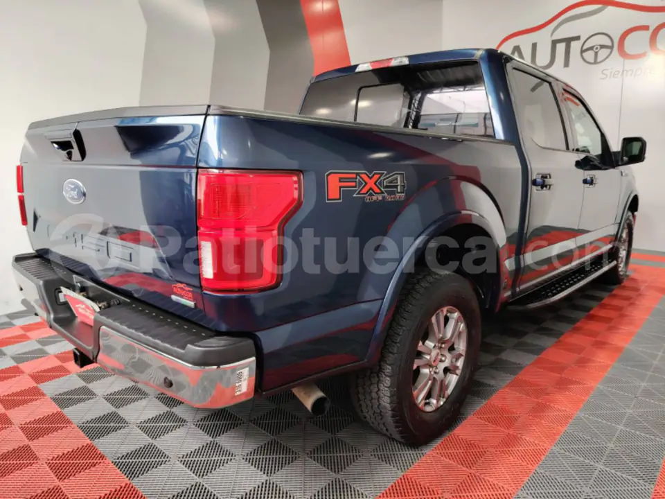 Foto 7 de Ford F150 XLT Lariat