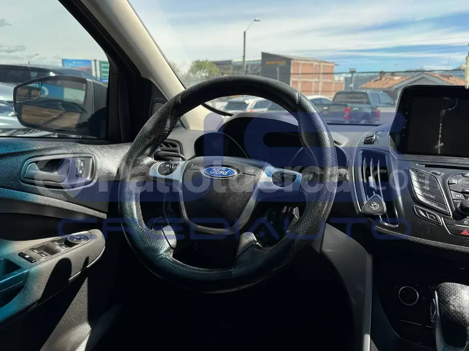 Foto 8 de Ford Escape