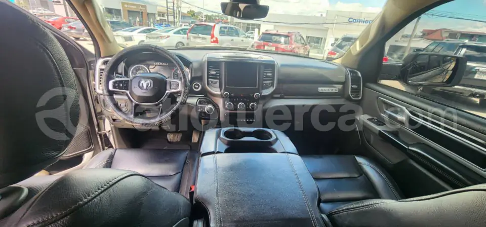 Foto 19 de Dodge RAM 1500