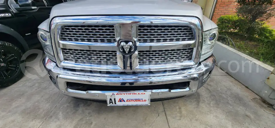 Foto 4 de Dodge Ram 2500