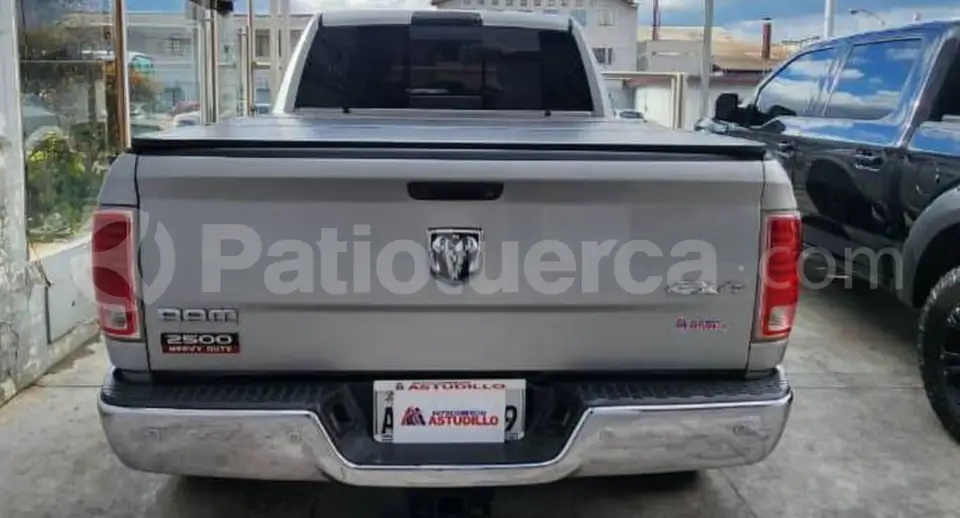 Foto 6 de Dodge Ram 2500