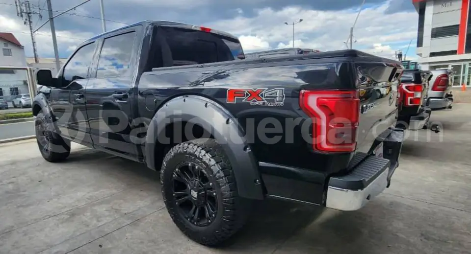 Foto 3 de Ford F150 Lariat