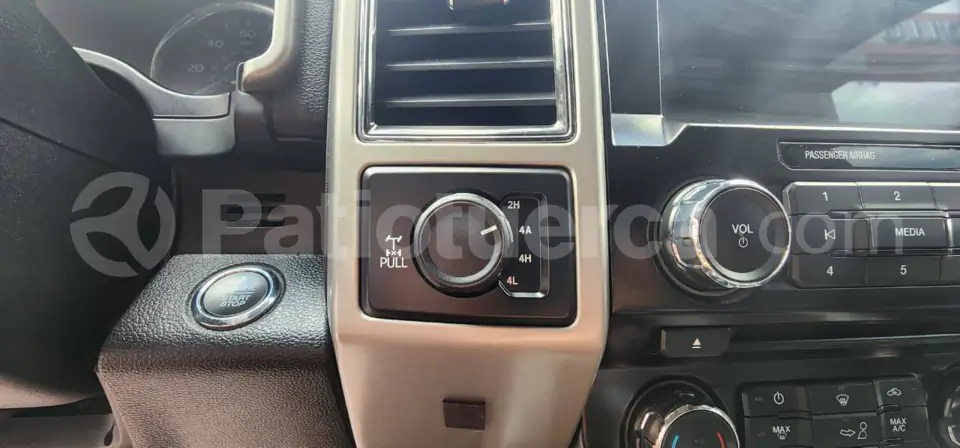 Foto 14 de Ford F150 Lariat