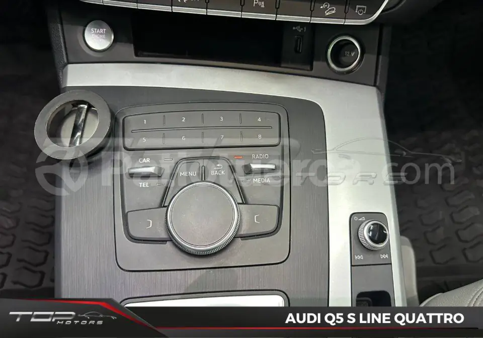 Foto 23 de Audi Q5 quattro