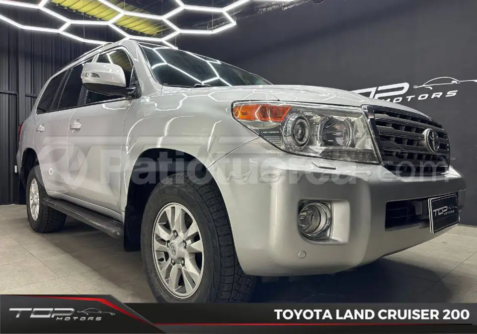 Foto 1 de Toyota Land crusier L200