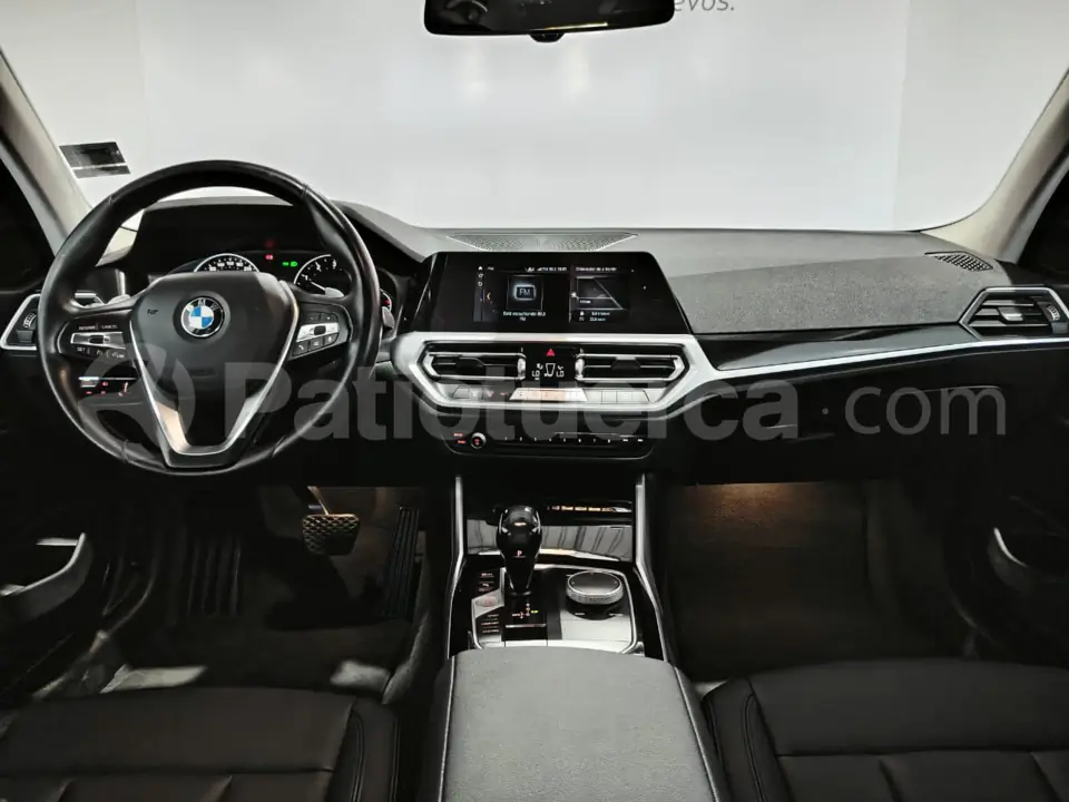 Foto 7 de BMW 330i