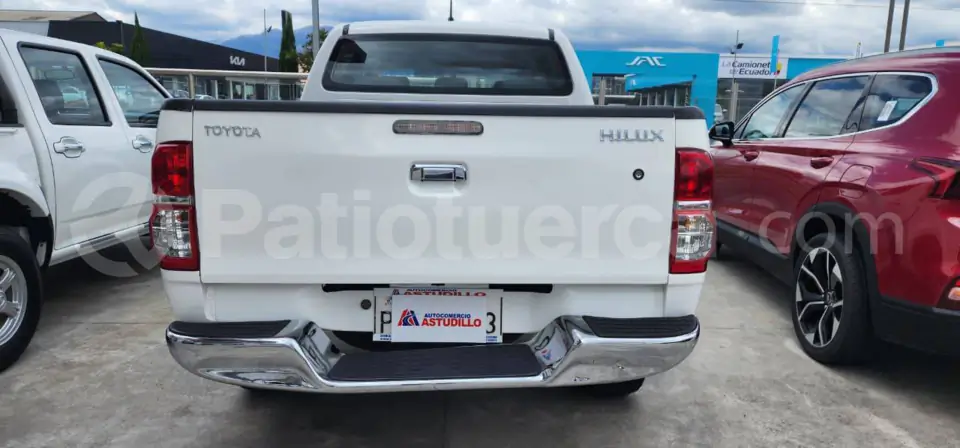 Foto 6 de Toyota TOYOTA	NEW HILUX SR 2.7 CD 4X4