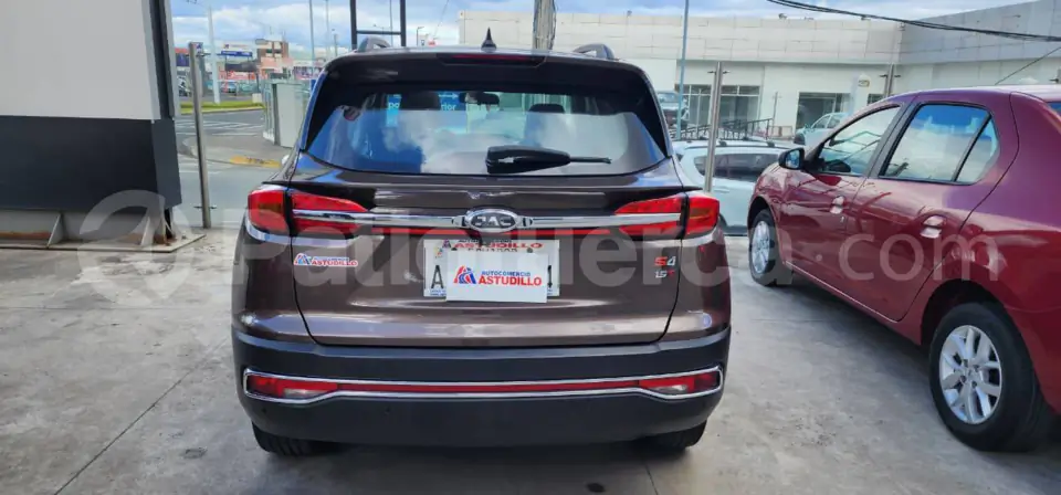 Foto 4 de JAC S4 TURBO