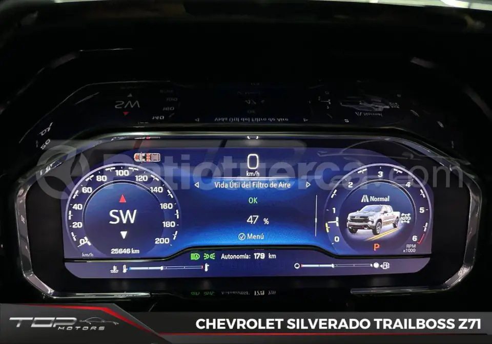 Foto 19 de Chevrolet Silverado Trailboss Z71 AC