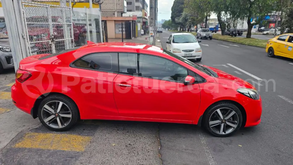 Foto 4 de Kia Cerato Koup